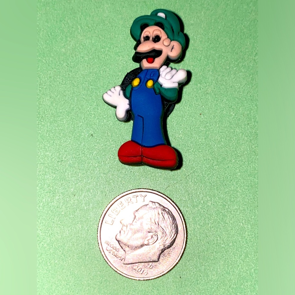 (10 for $15) Luigi Super Mario Bros Nintendo Crocs Shoe Charms
